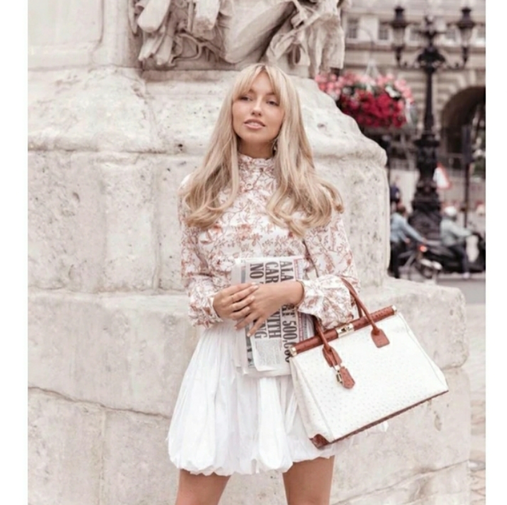 White & Tan Structured Tote Bag - Elegant Women's Handbag